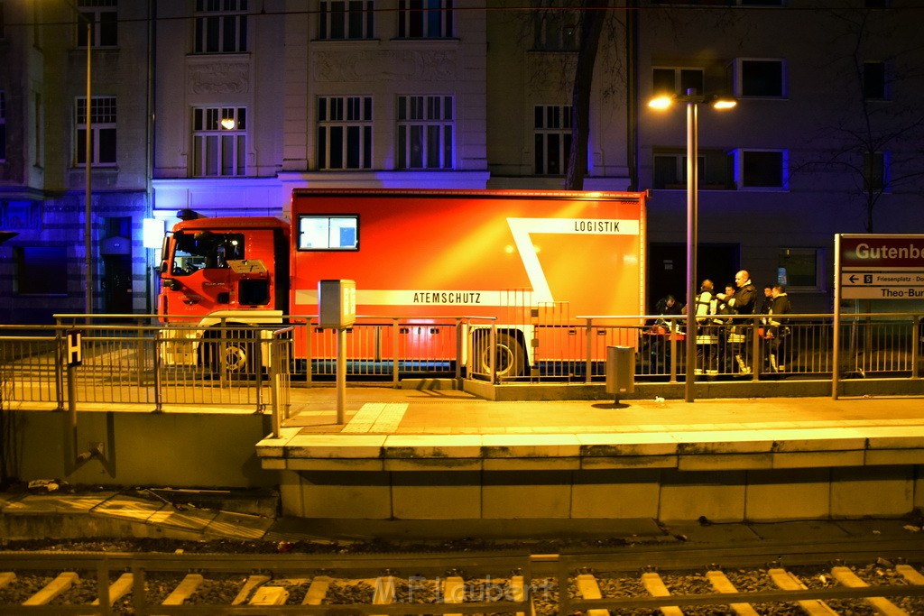 Feuer 2 Y Koeln Ehrenfeld Everhardtstr P004.JPG - Miklos Laubert